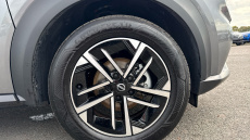 Nissan Juke 1.6 Hybrid N-Connecta 5dr Auto Hybrid Hatchback